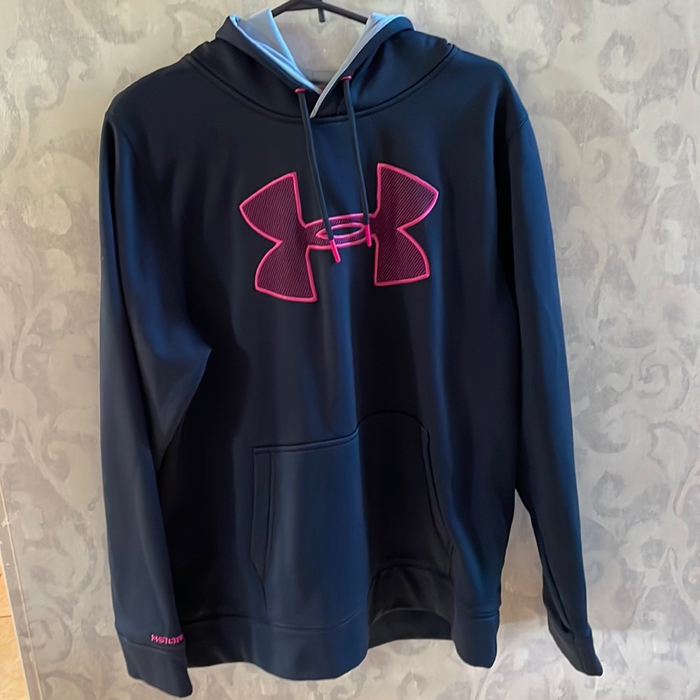 Comfy UA sweatshirt